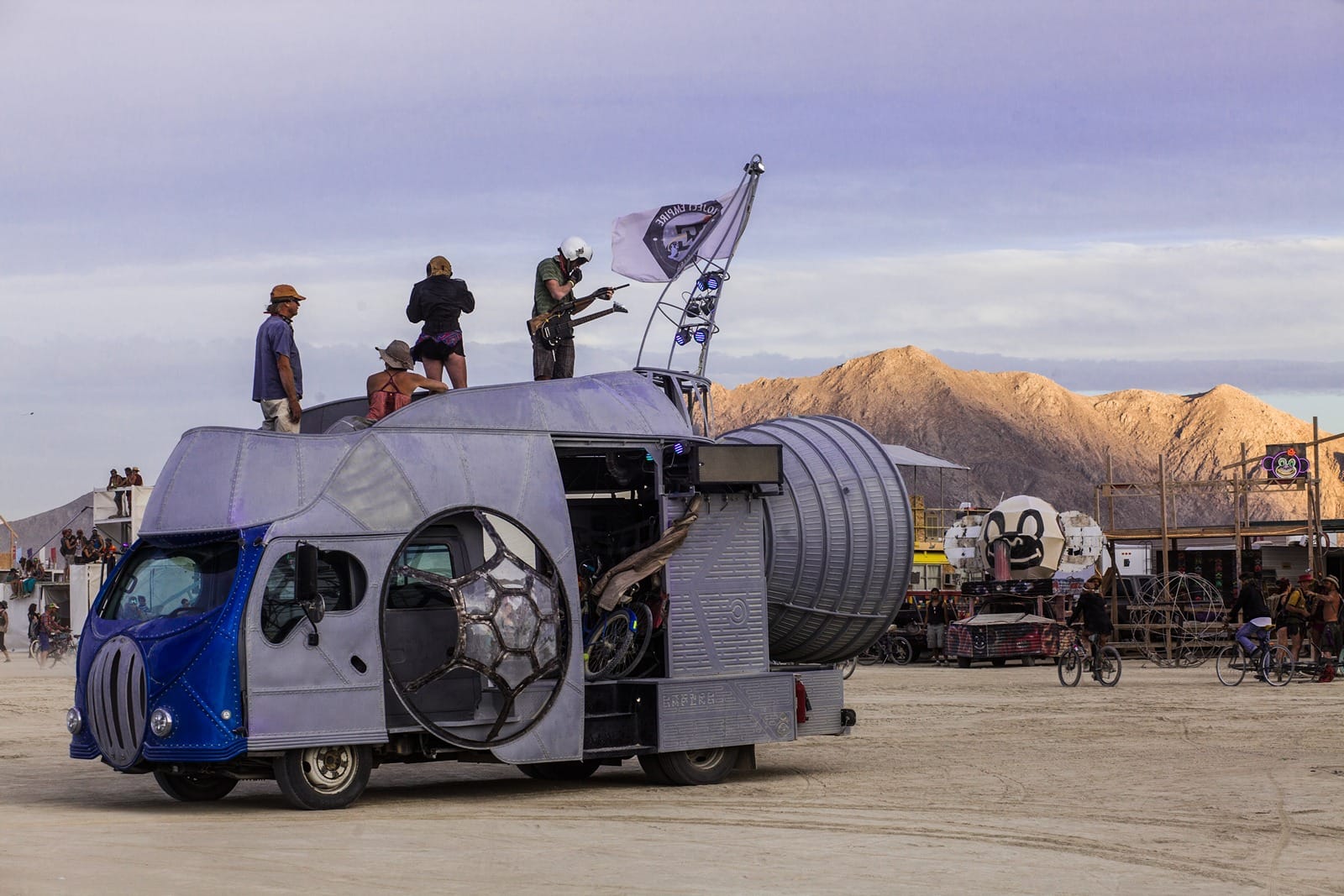 Burning Man - Art car on the playa