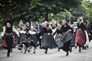 Photographe Paris - Serie Bretagne - Festival de Cornouaille - La course des enfants